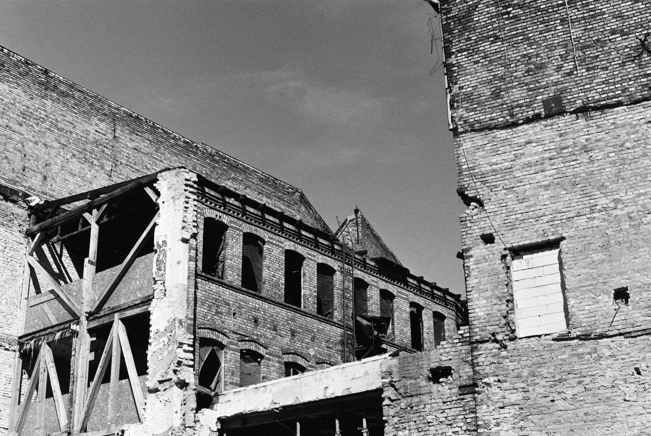halle.jpg